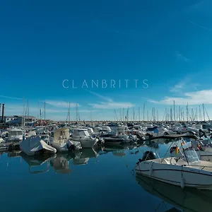 Marina Apartment